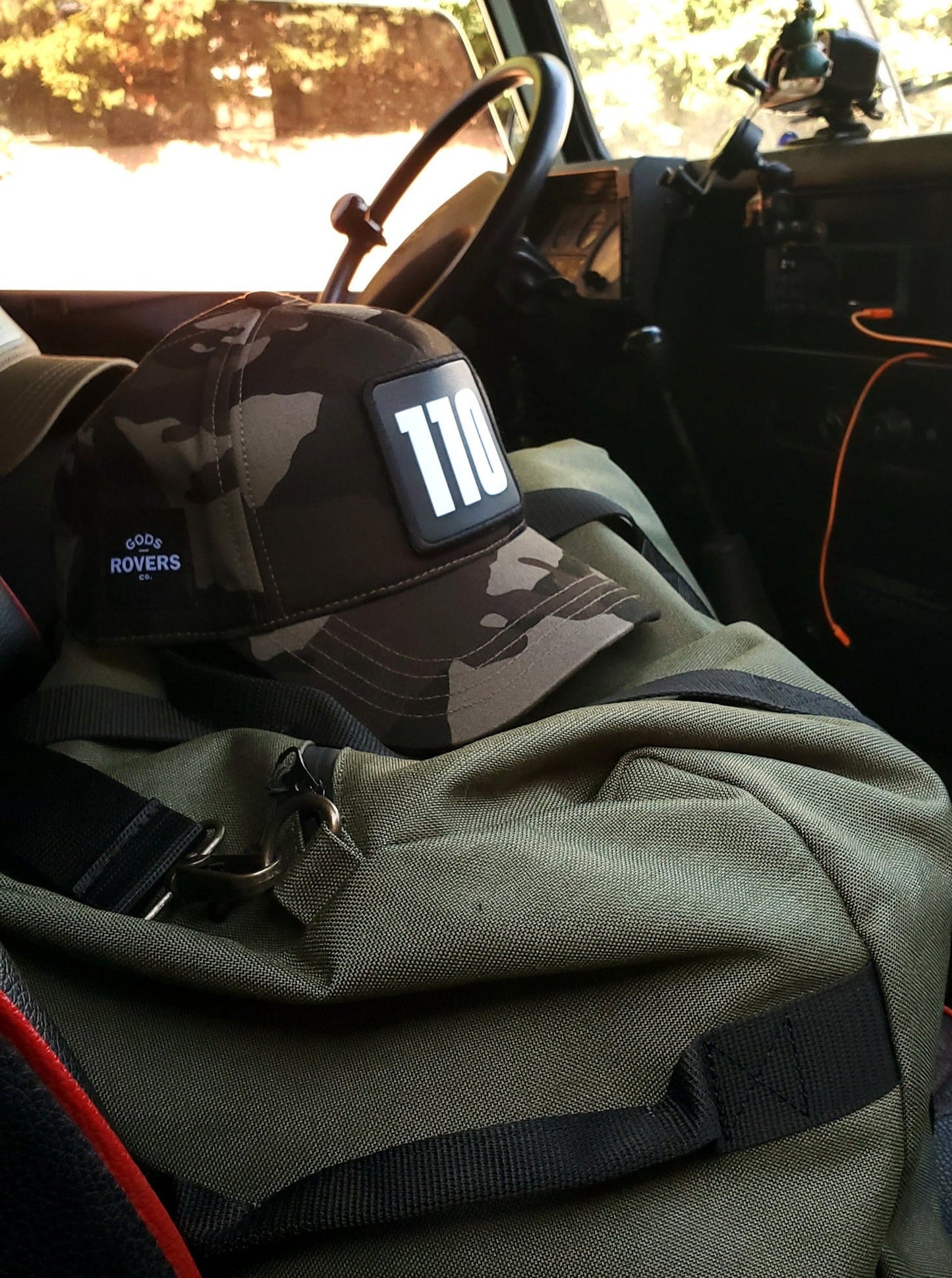 LR Defender 110 Hat